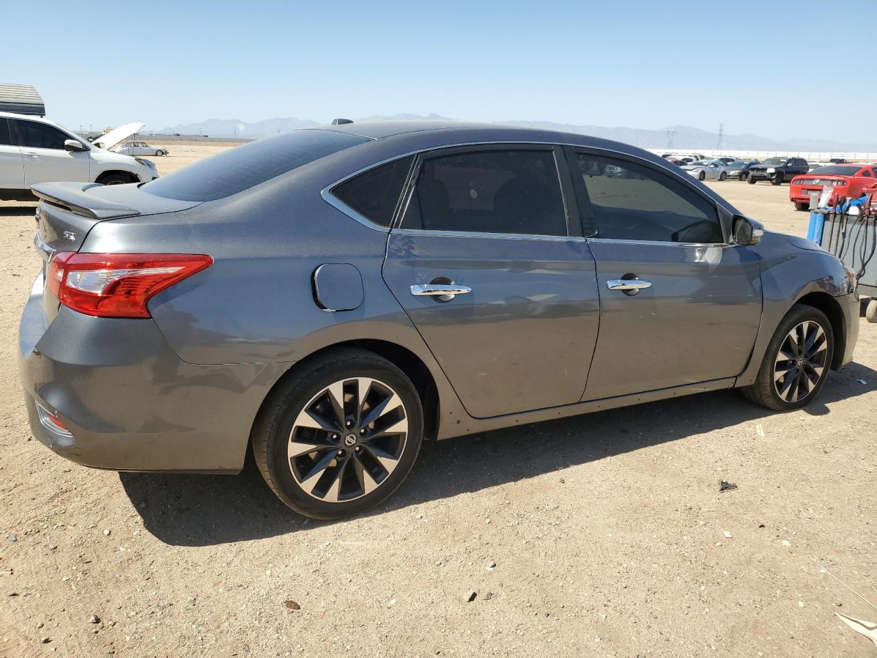 2019 Nissan Sentra S - Фото 3