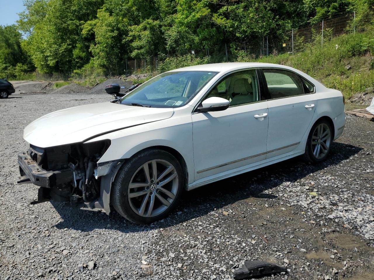 2016 Volkswagen Passat S