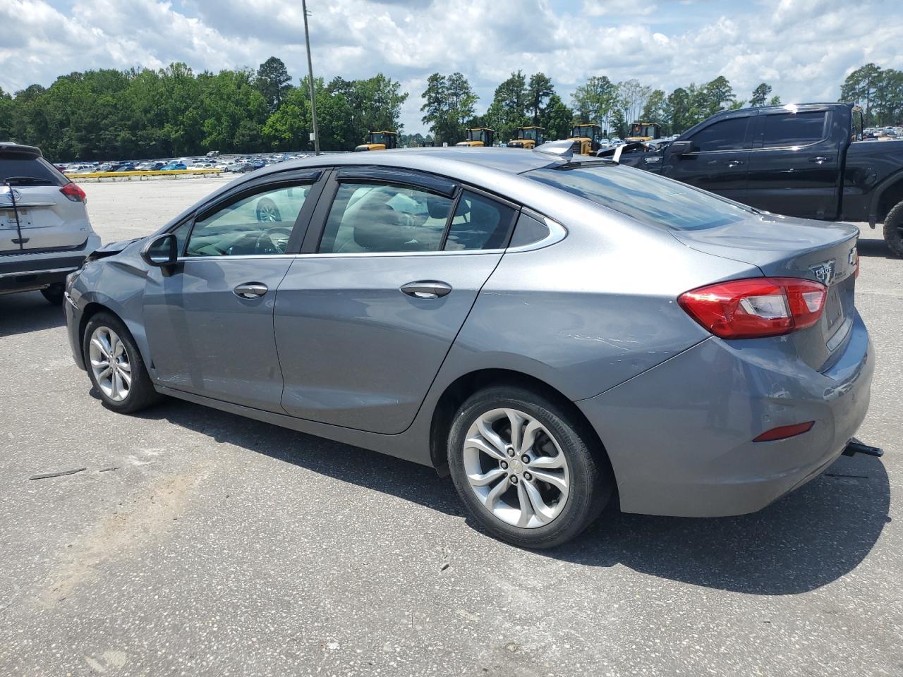 2019 Chevrolet Cruze Lt - Фото 2