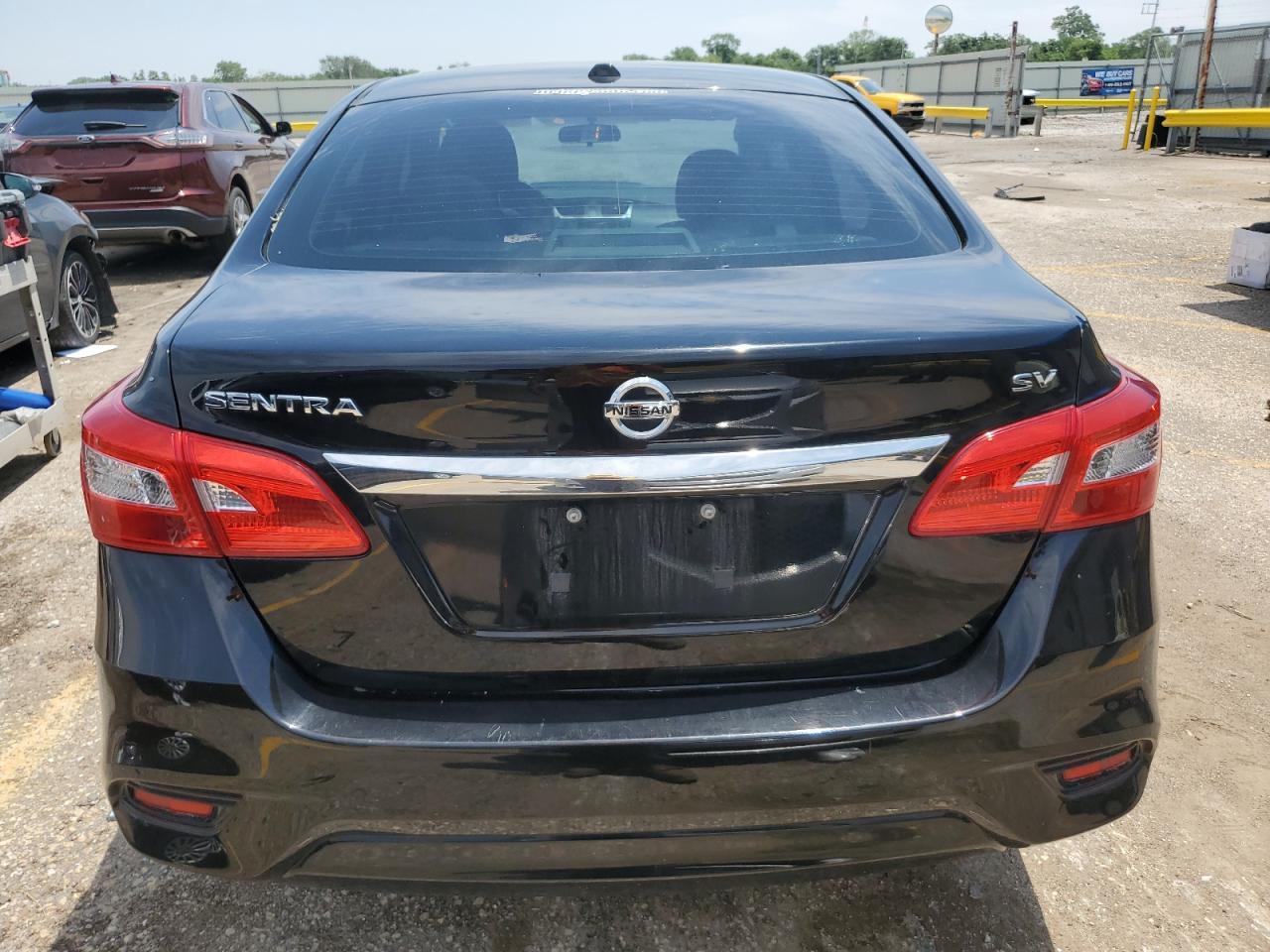 2019 Nissan Sentra S - Фото 6
