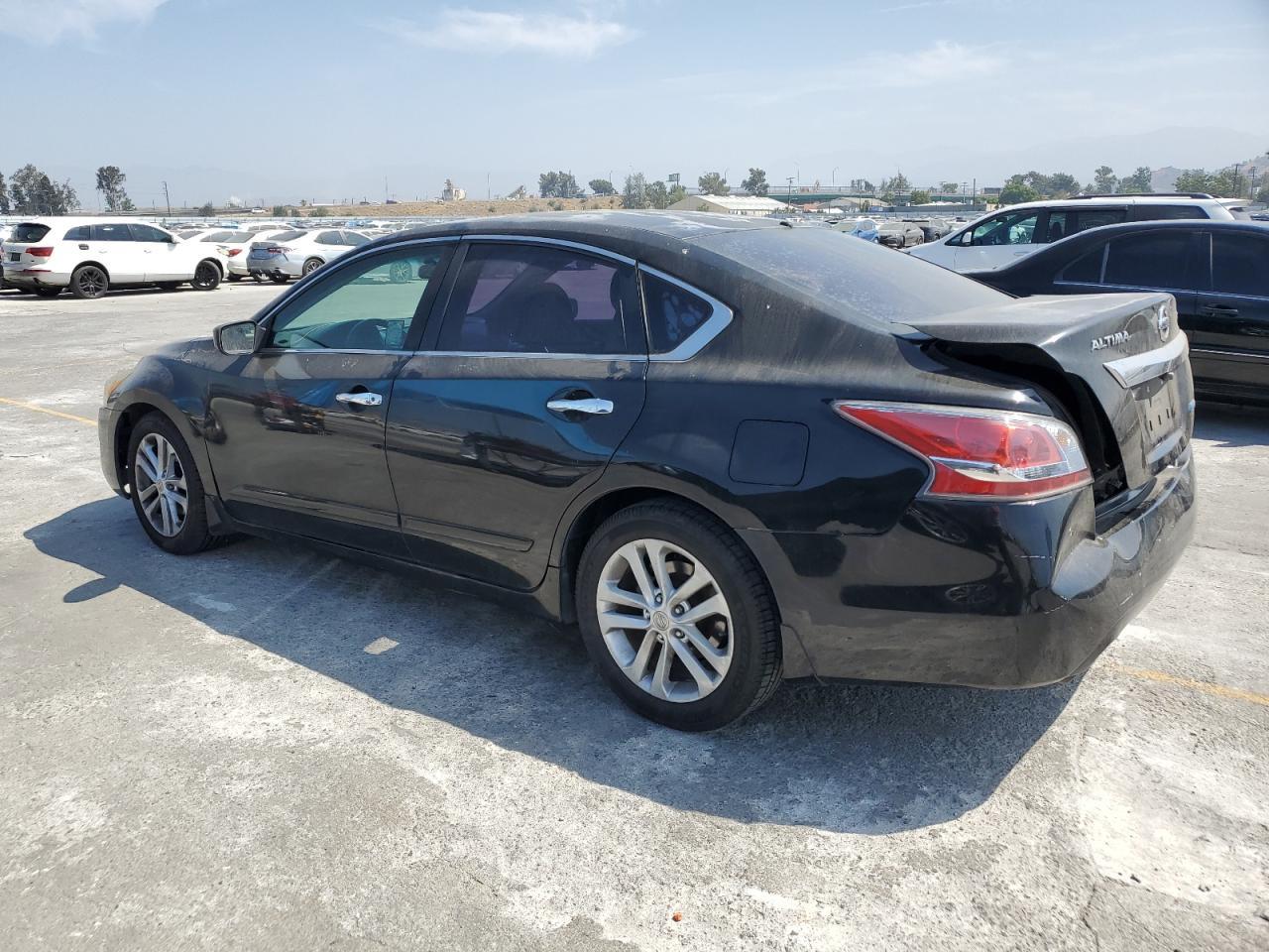 2014 Nissan Altima 2.5 - Image 2