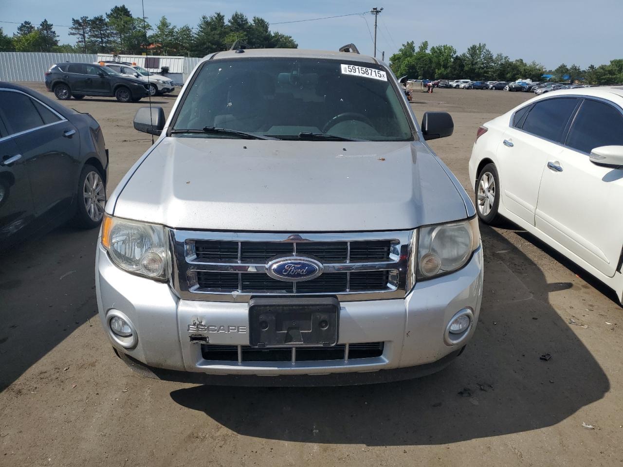 2011 Ford Escape Xlt - Image 5