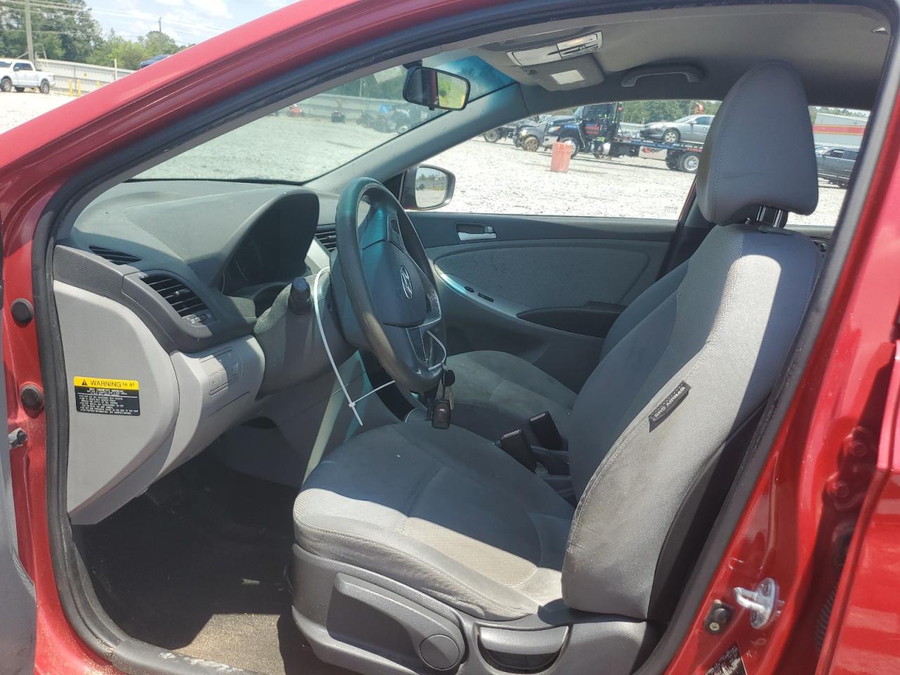 2012 Hyundai Accent Gls - Фото 7