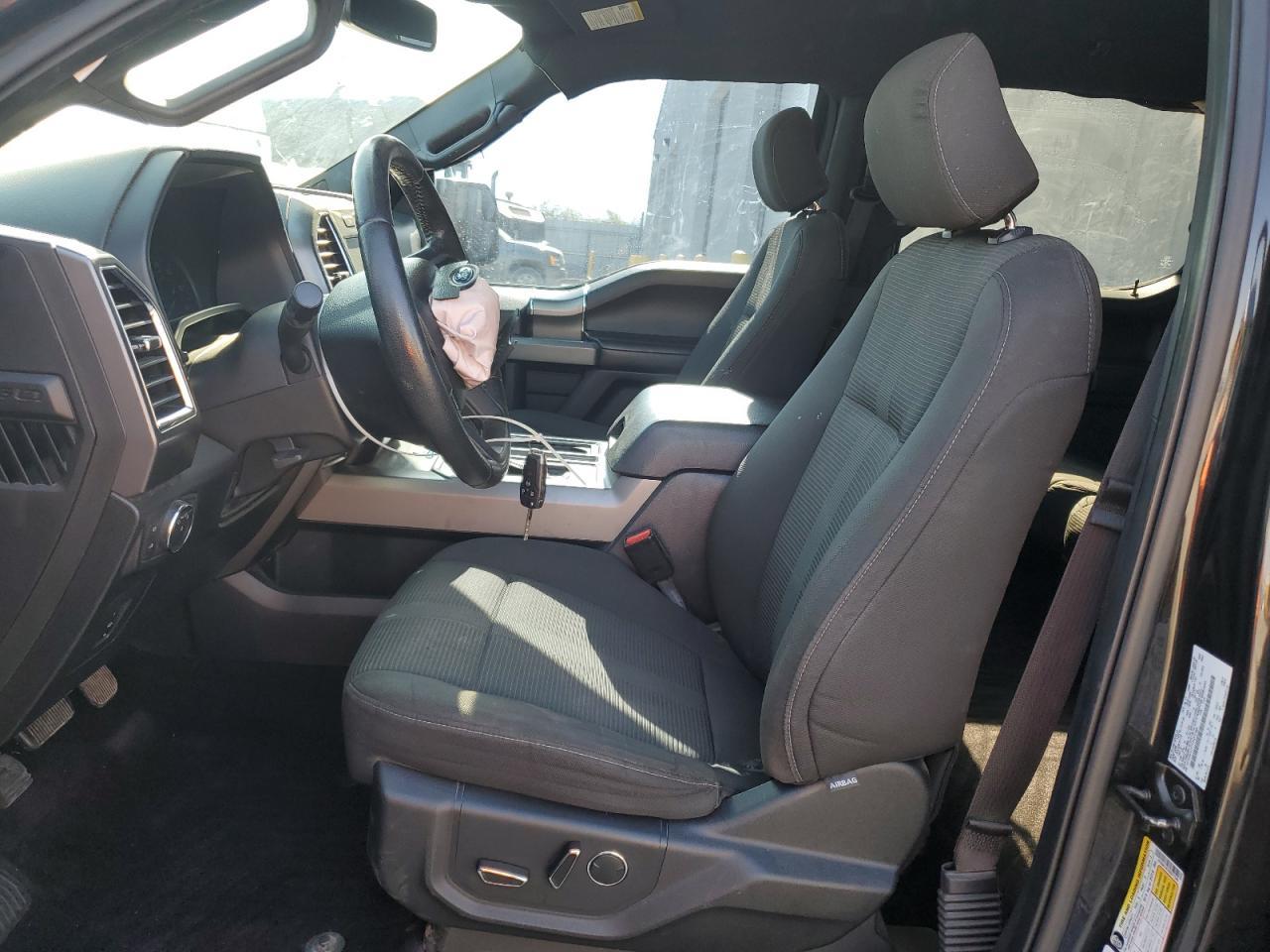 2015 Ford F150 Supercrew - Фото 7