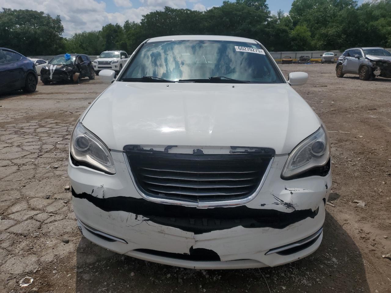 2013 Chrysler 200 Touring - Image 5