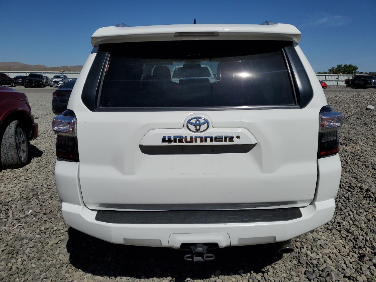 2016 Toyota 4Runner Sr5/Sr5 Premium - Фото 6