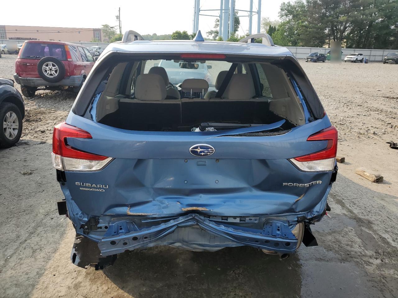 2020 Subaru Forester Premium - Фото 6