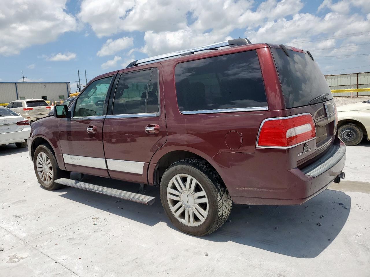 2010 Lincoln Navigator - Фото 2