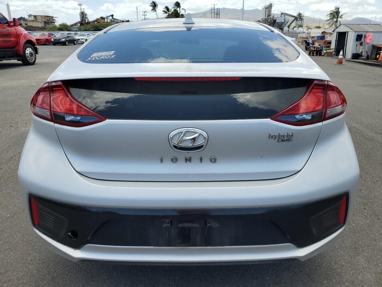 2018 Hyundai Ioniq Blue - Фото 6
