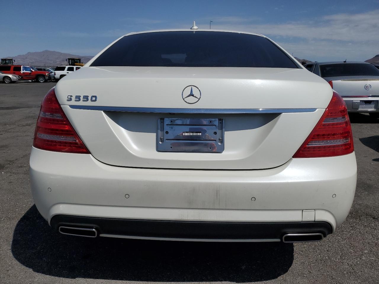 2011 Mercedes-Benz S 550 - Image 6
