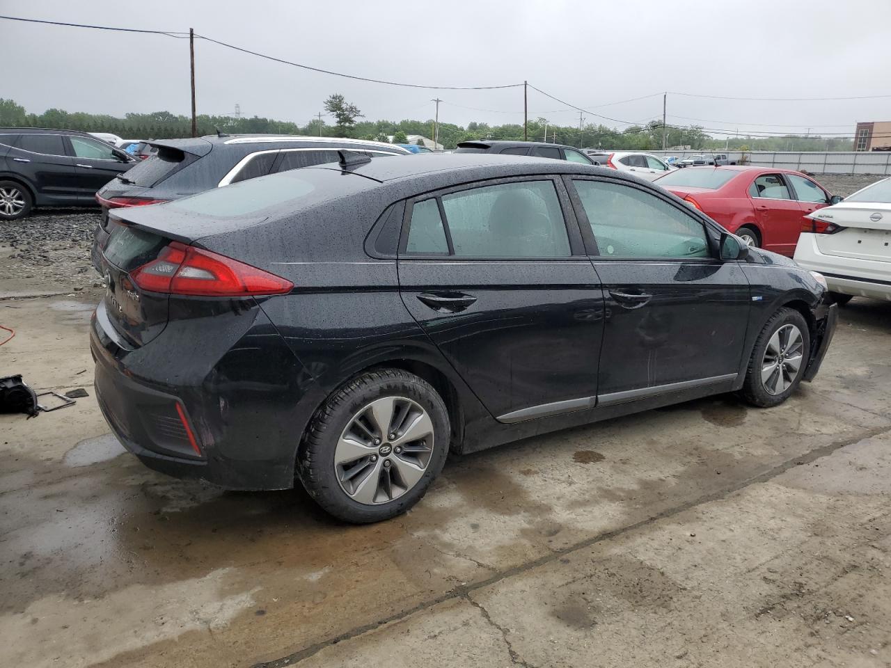 2019 Hyundai Ioniq - Image 3