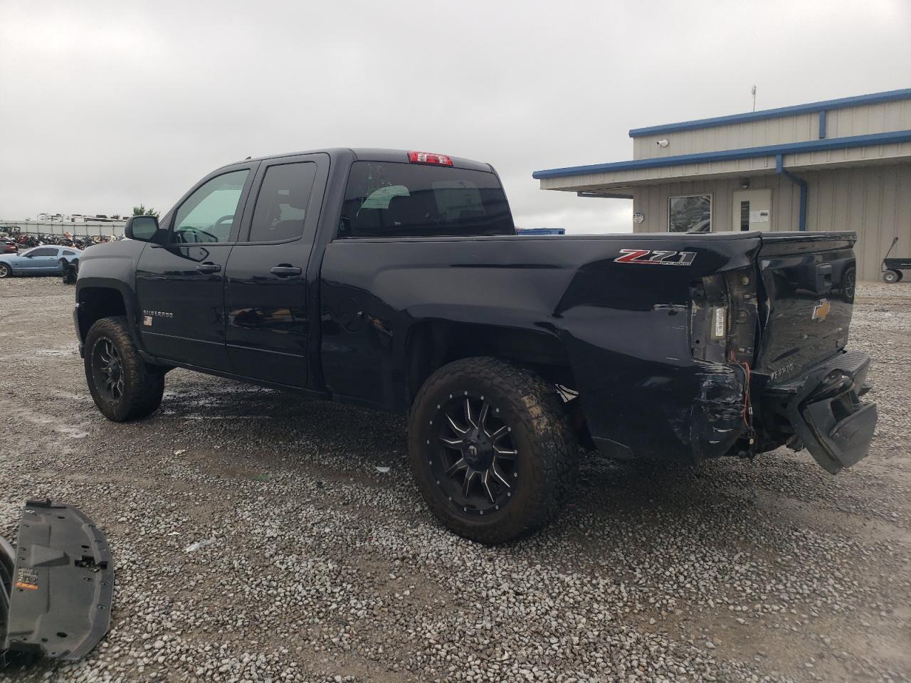 2017 Chevrolet Silverado K1500 Lt - Фото 2