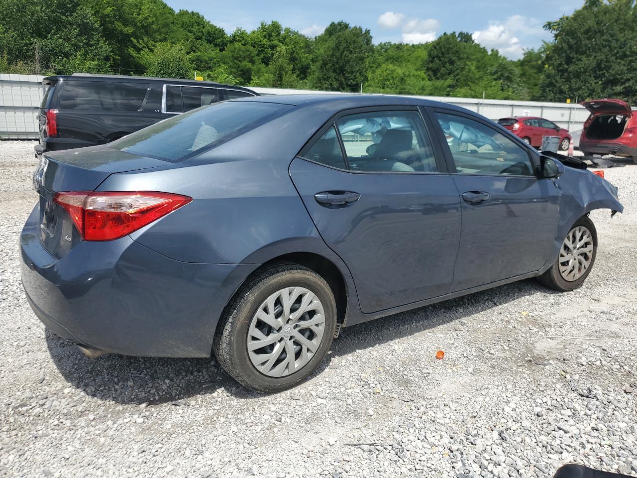 2017 Toyota Corolla L - Фото 3