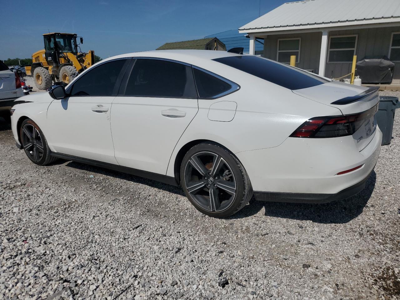 2023 Honda Accord Hybrid Sport - Image 2