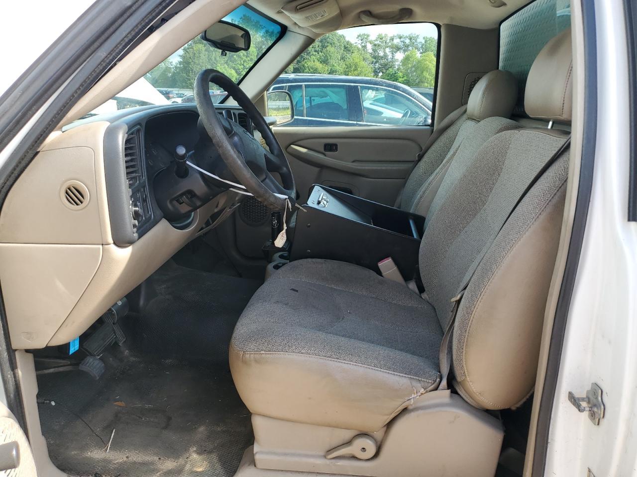 2005 Chevrolet Silverado C1500 - Image 7