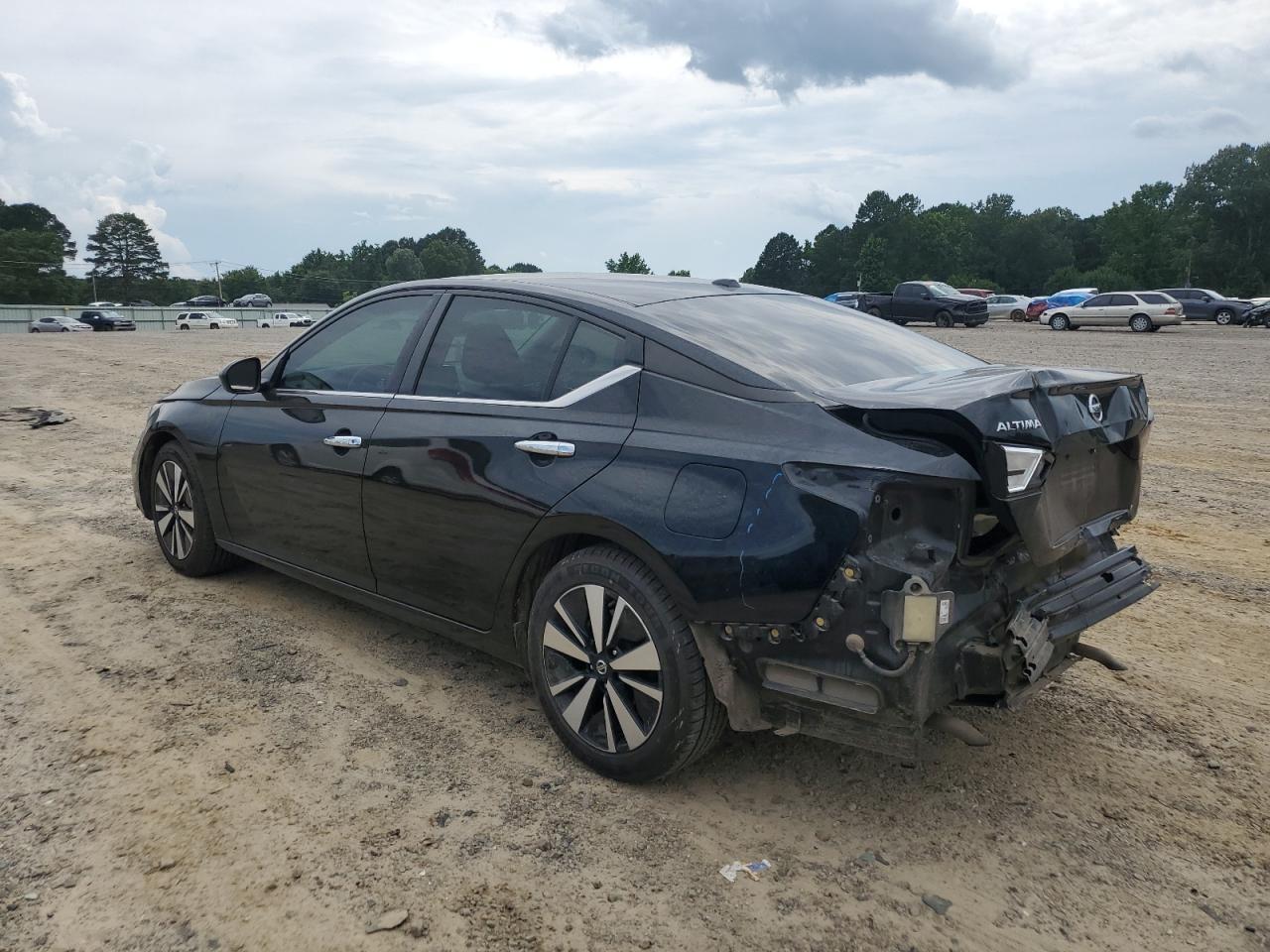 2021 Nissan Altima Sv - Image 2