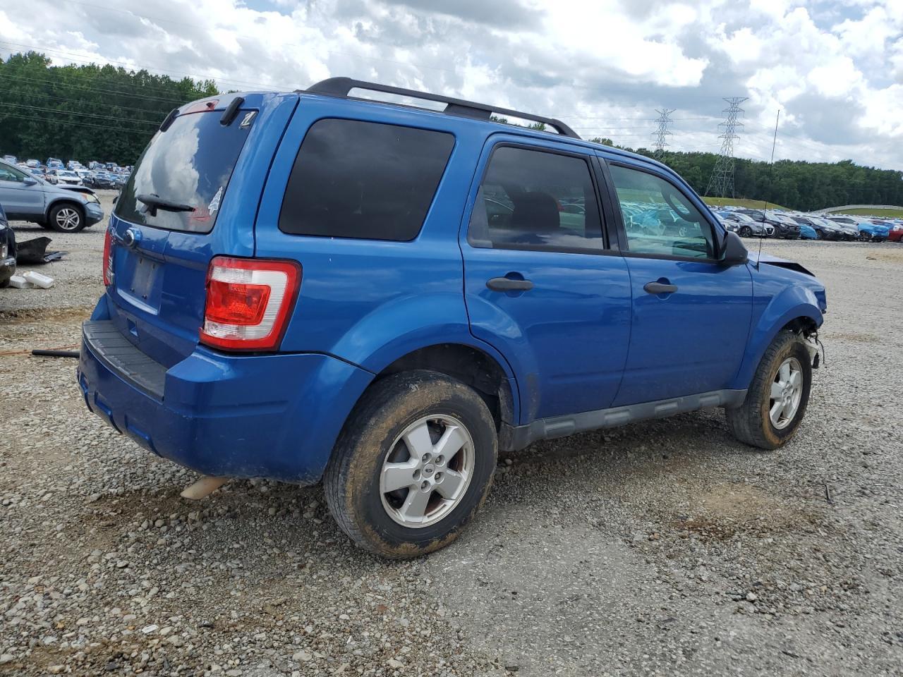 2011 Ford Escape Xlt - Image 3