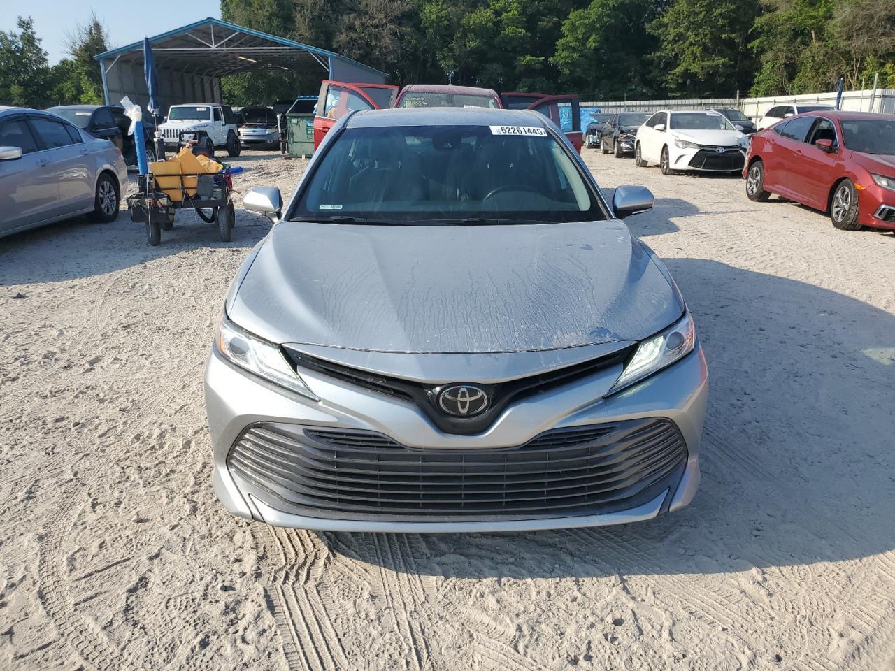 2020 Toyota Camry Xle - Image 5