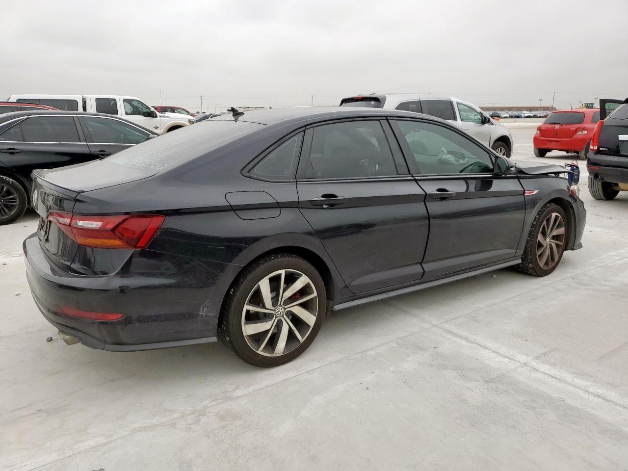 2019 Volkswagen Jetta Gli - Image 3