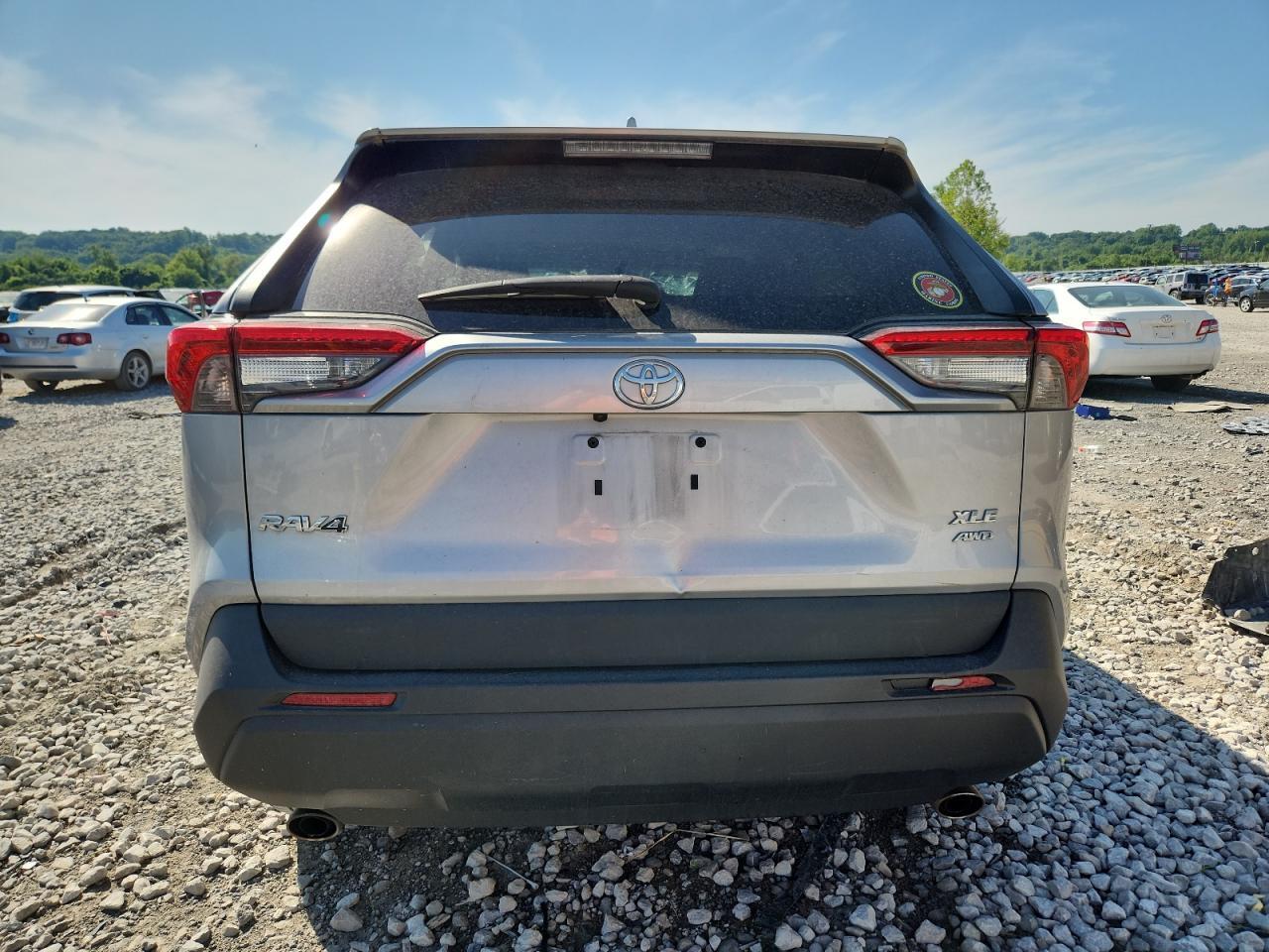 2021 Toyota Rav4 Xle Premium - Фото 6