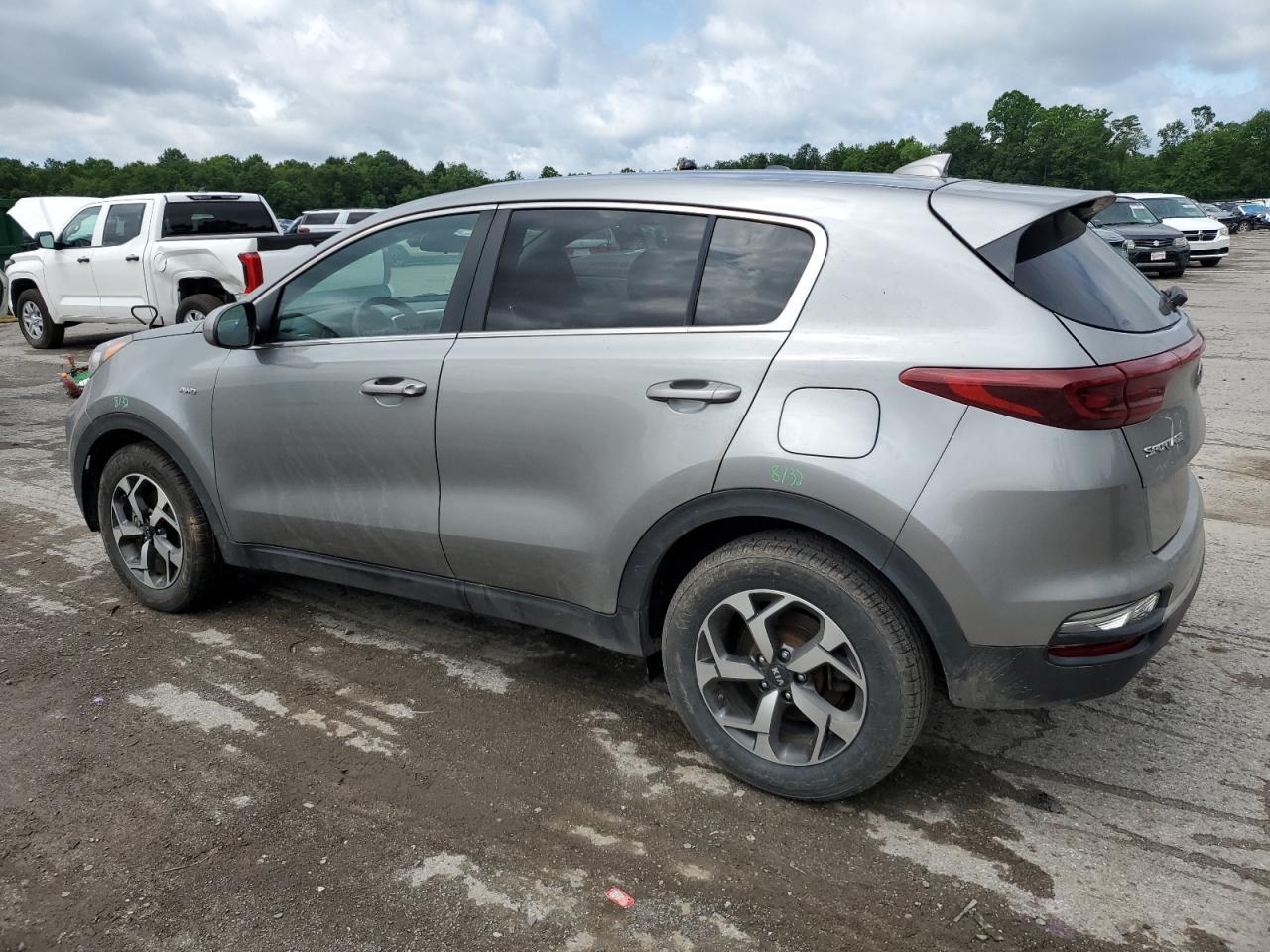 2020 Kia Sportage Lx - Фото 2