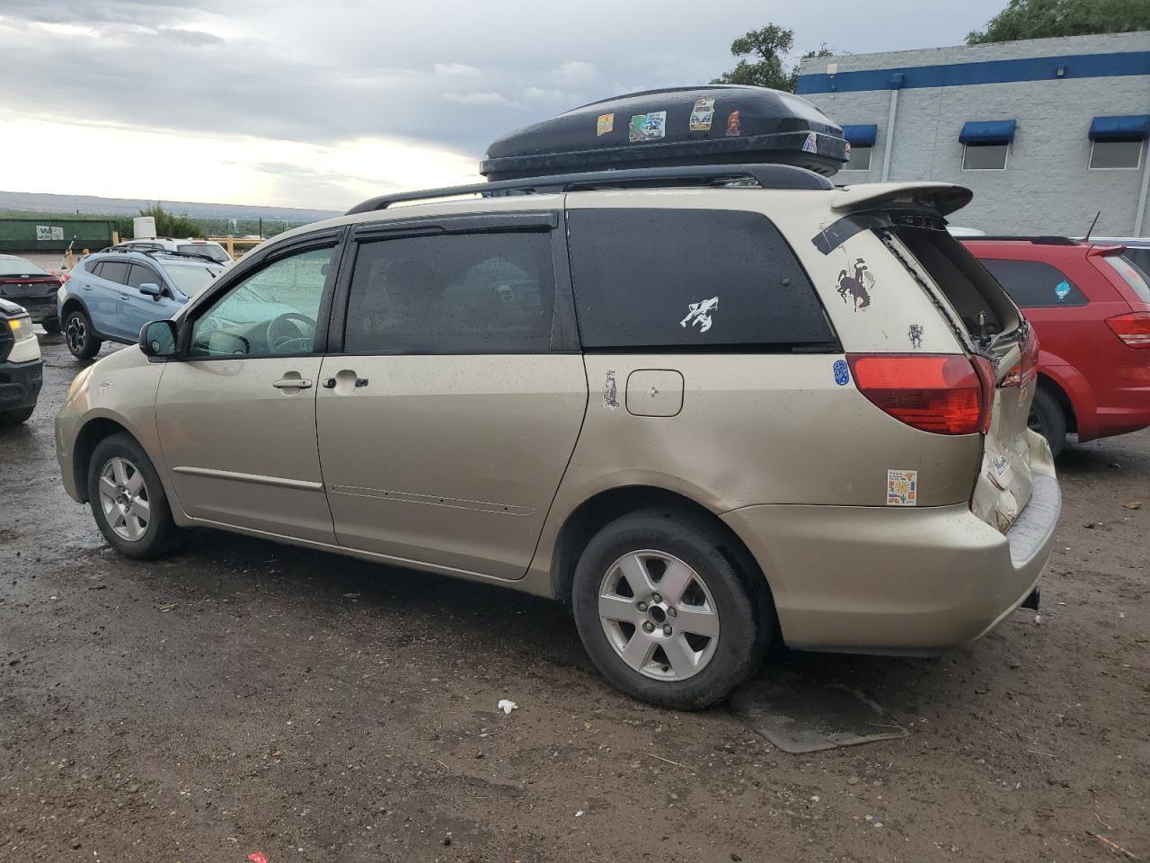 2005 Toyota Sienna Ce - Фото 2
