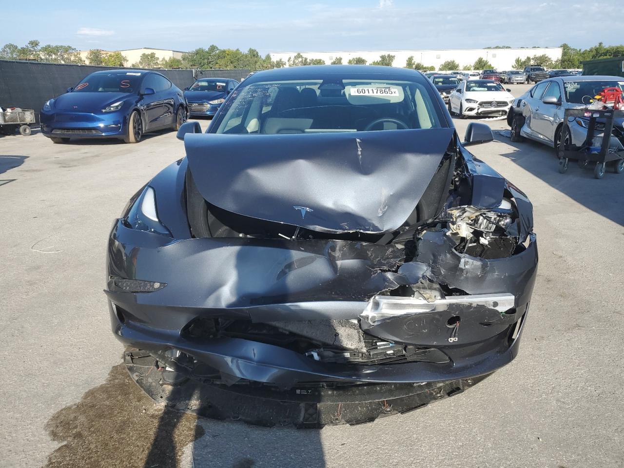 2023 Tesla Model 3 - Image 5