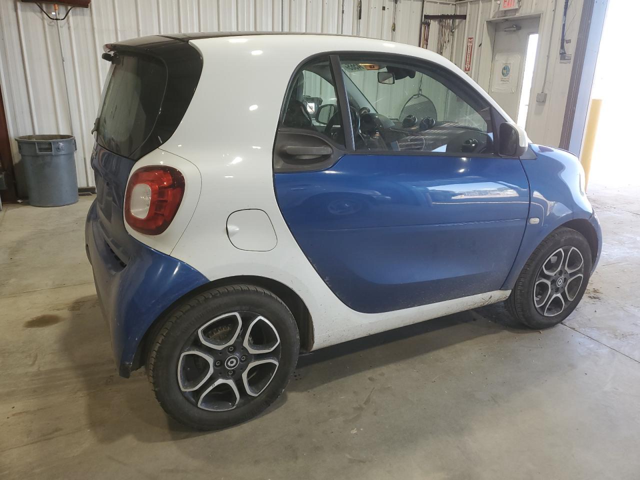 2016 Smart Fortwo - Фото 3