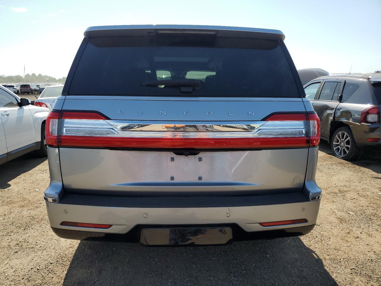 2020 Lincoln Navigator Reserve - Фото 6