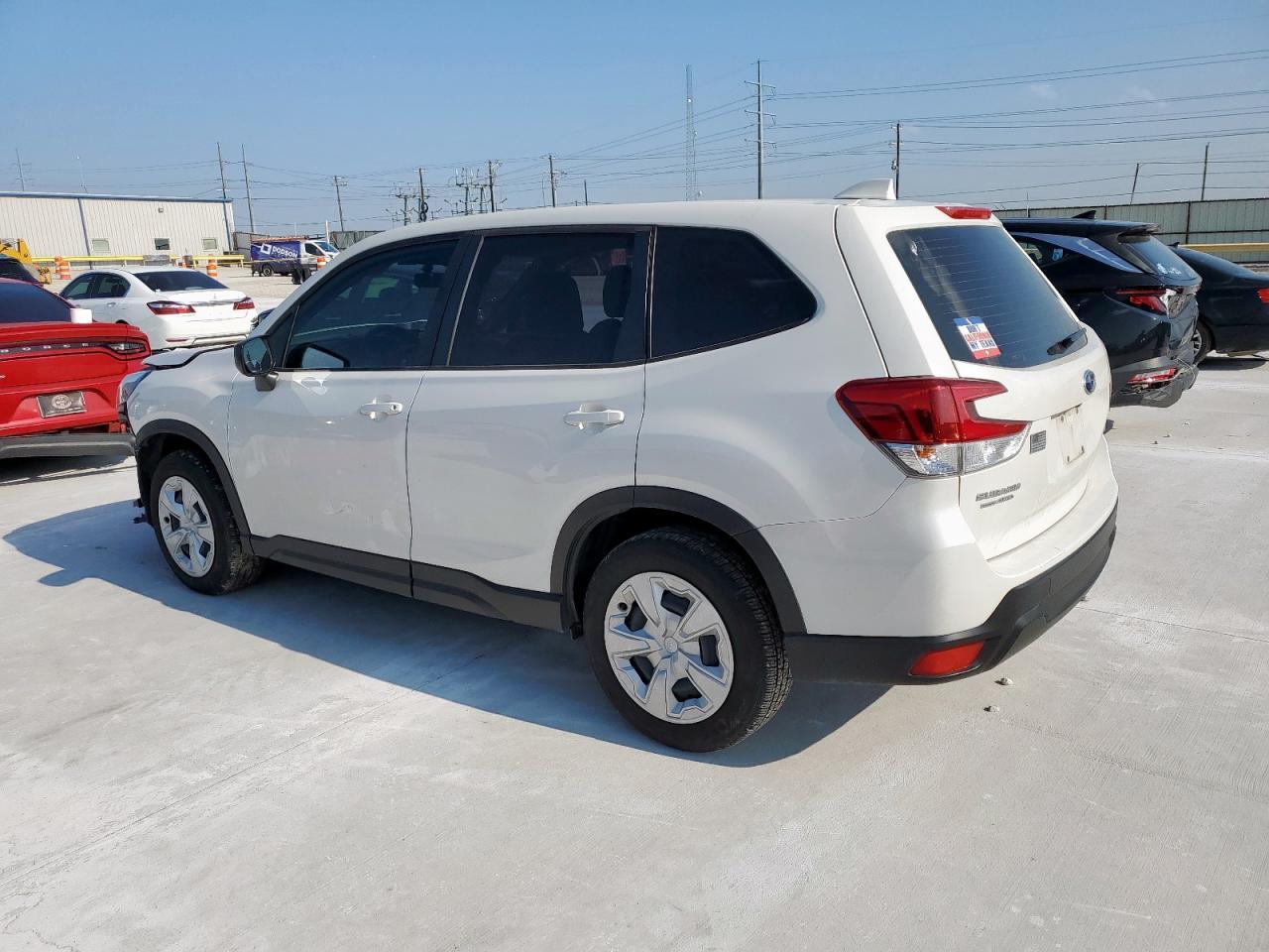 2023 Subaru Forester - Фото 2