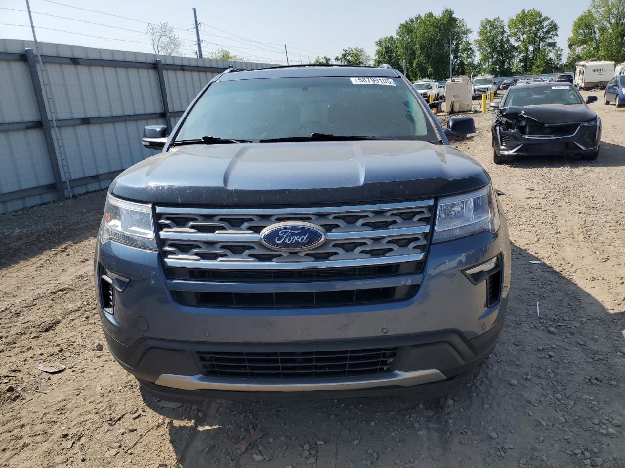 2018 Ford Explorer Xlt - Фото 5