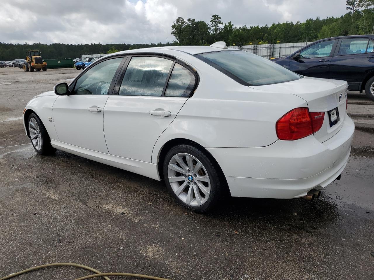 2011 BMW 328 Xi Sulev - Фото 2