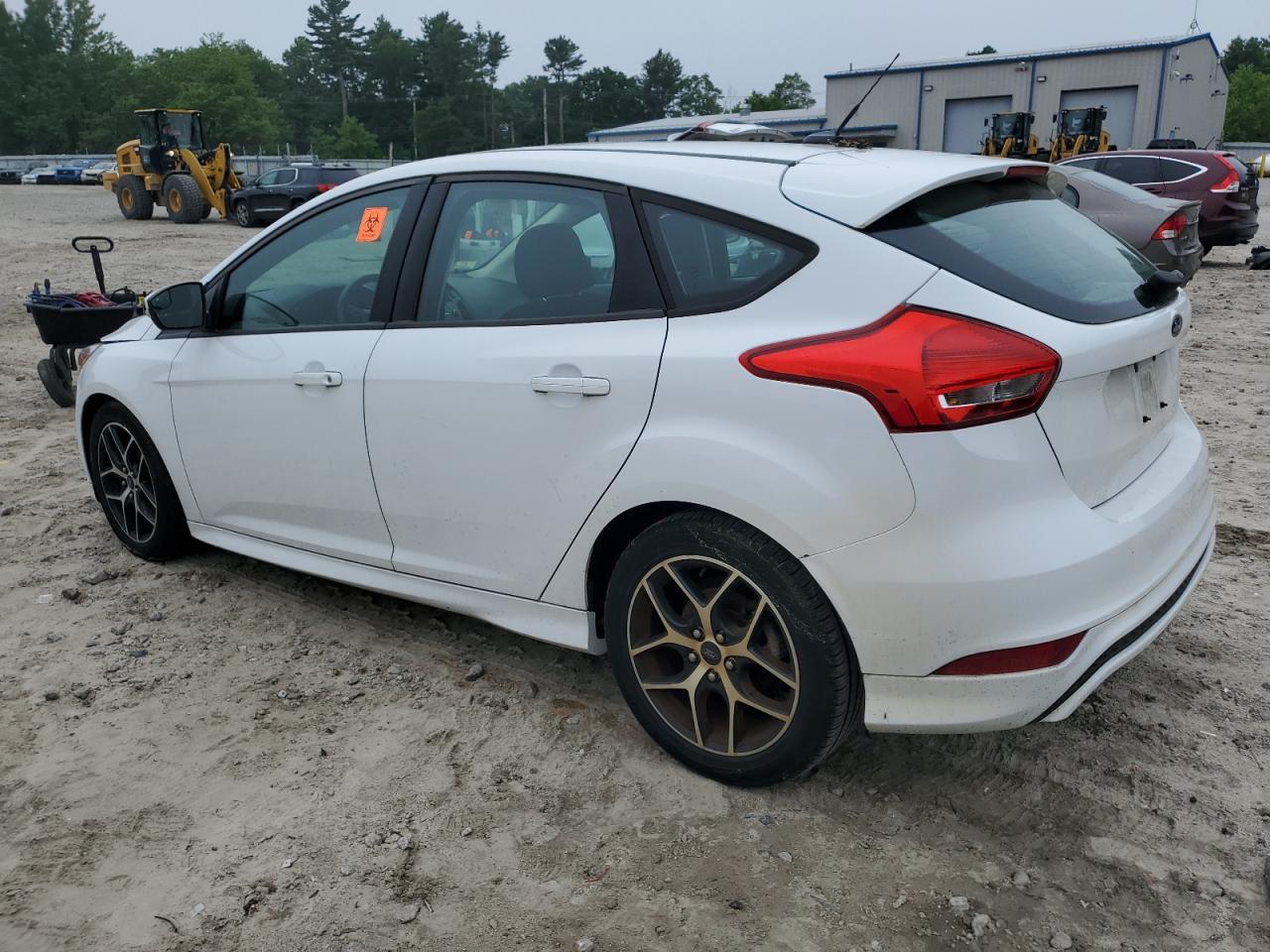 2016 Ford Focus Se - Фото 2