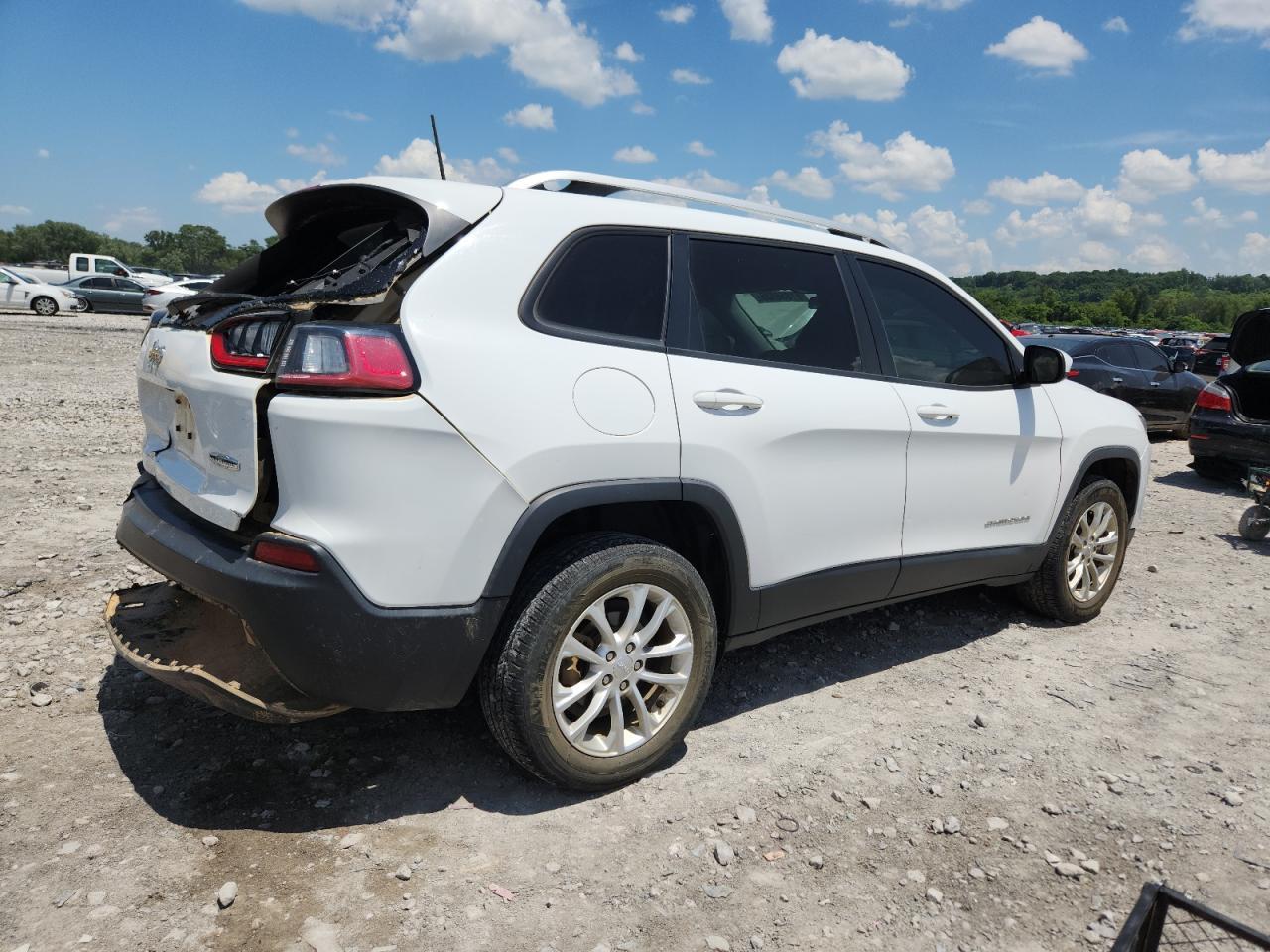 2020 Jeep Cherokee Latitude - Фото 3