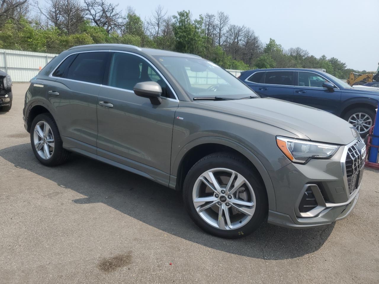 2021 Audi Q3 Premium S Line 45 - Фото 4