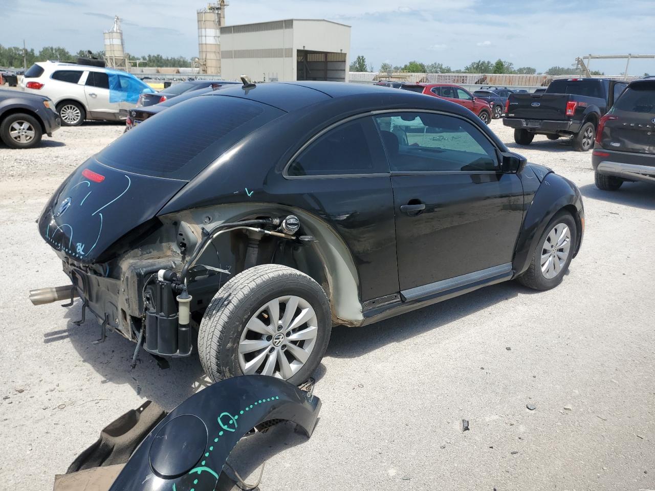 2014 Volkswagen Beetle - Image 3