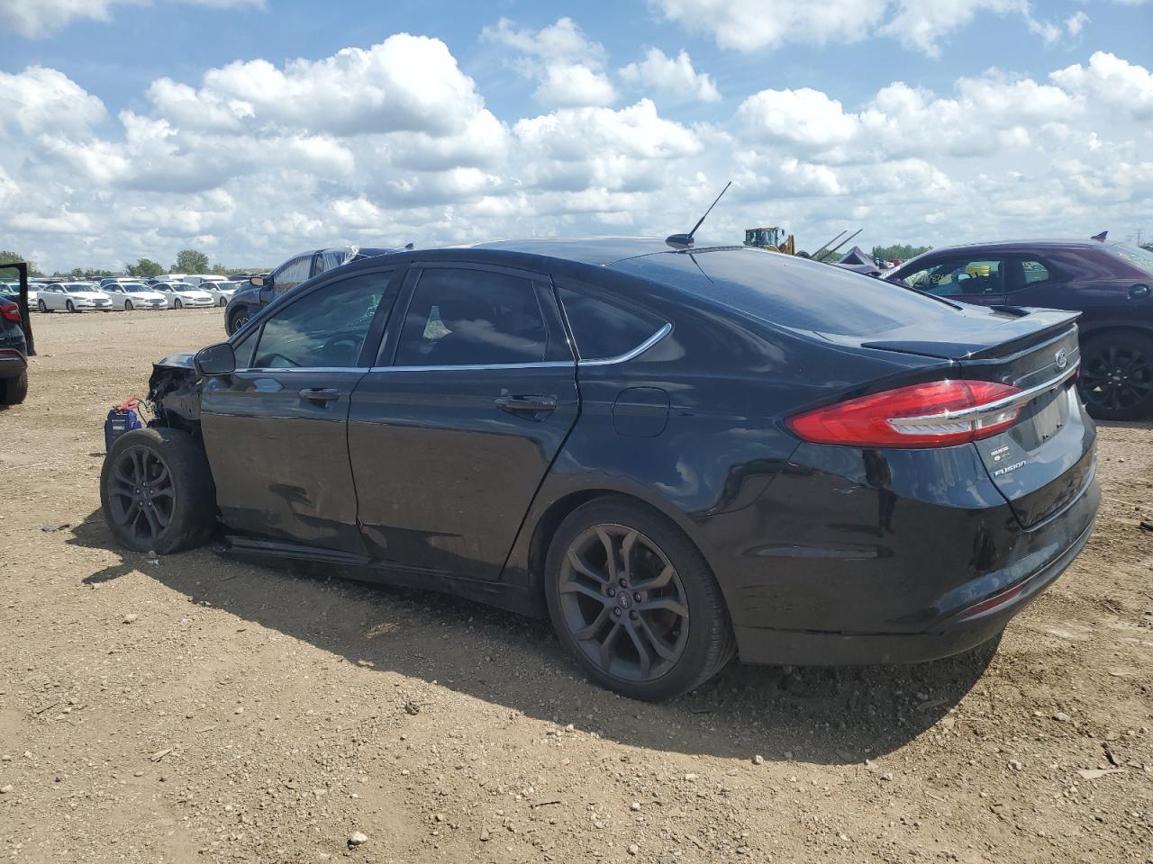 2018 Ford Fusion Se - Image 2