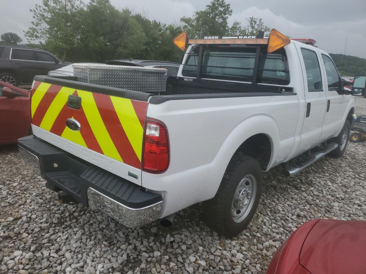 2011 Ford F250 Super Duty - Фото 3