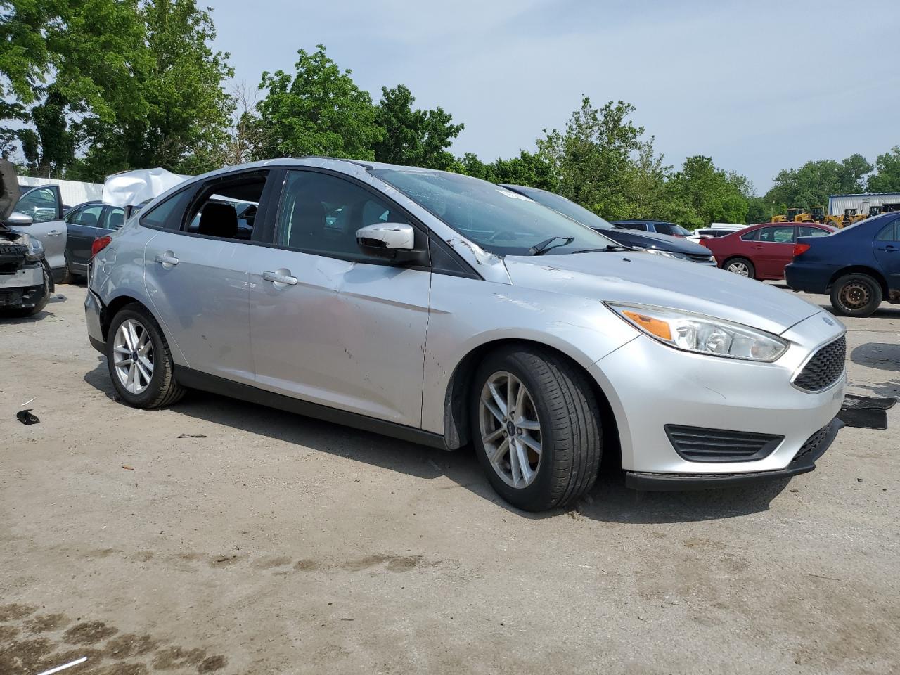 2017 Ford Focus Se - Image 4