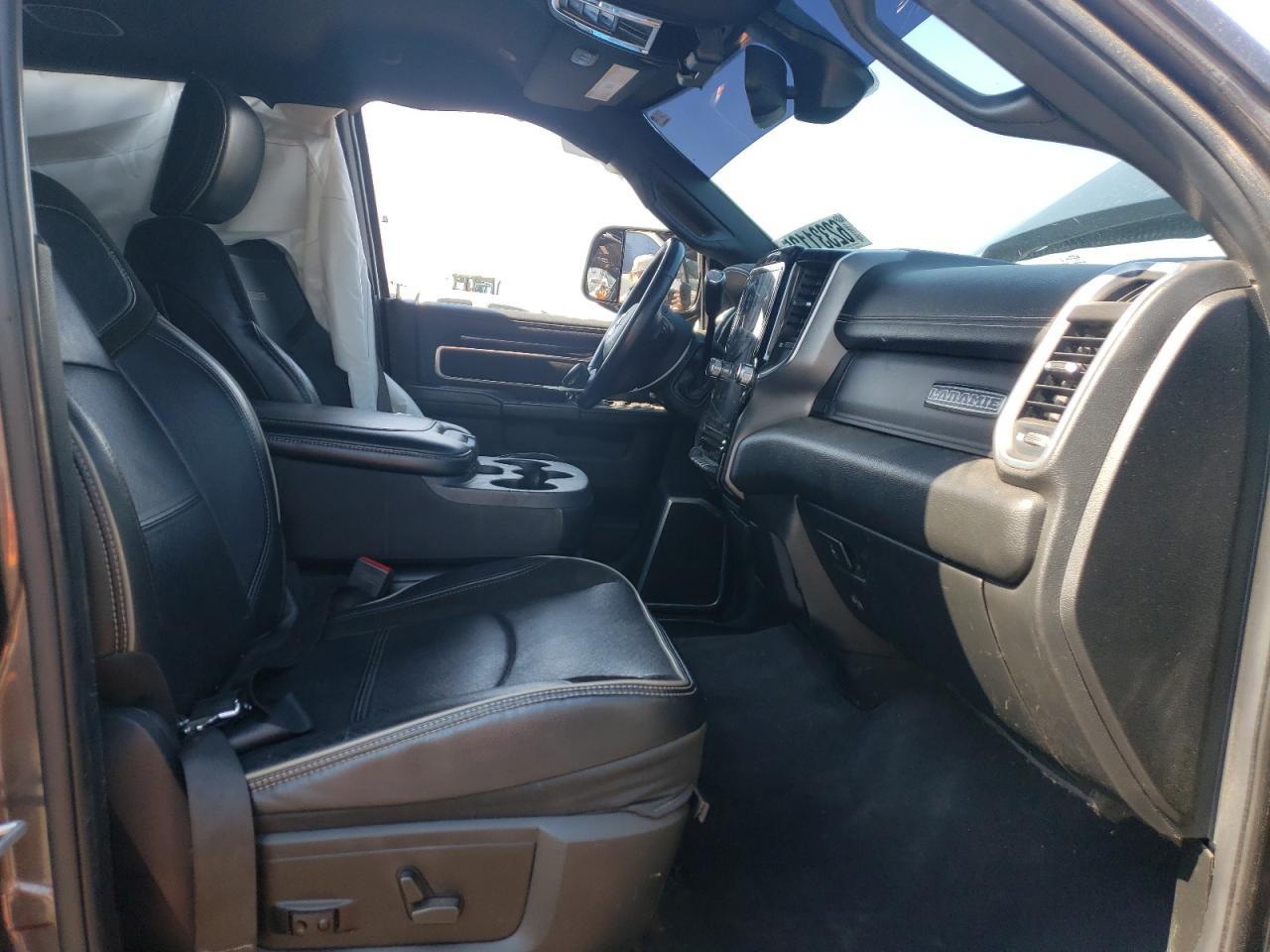 2021 Ram 2500 Laramie - Фото 7