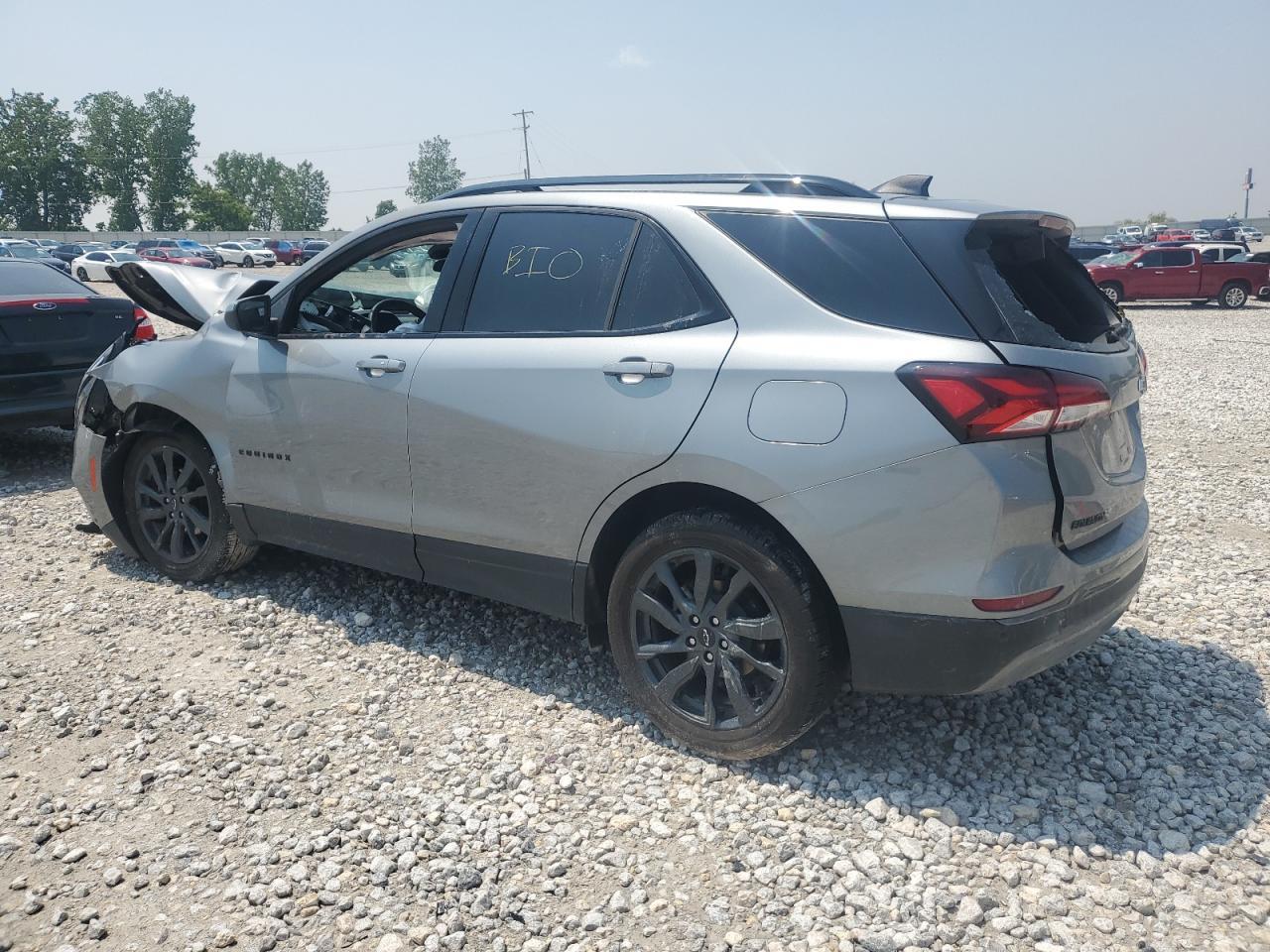 2023 Chevrolet Equinox Rs - Фото 2