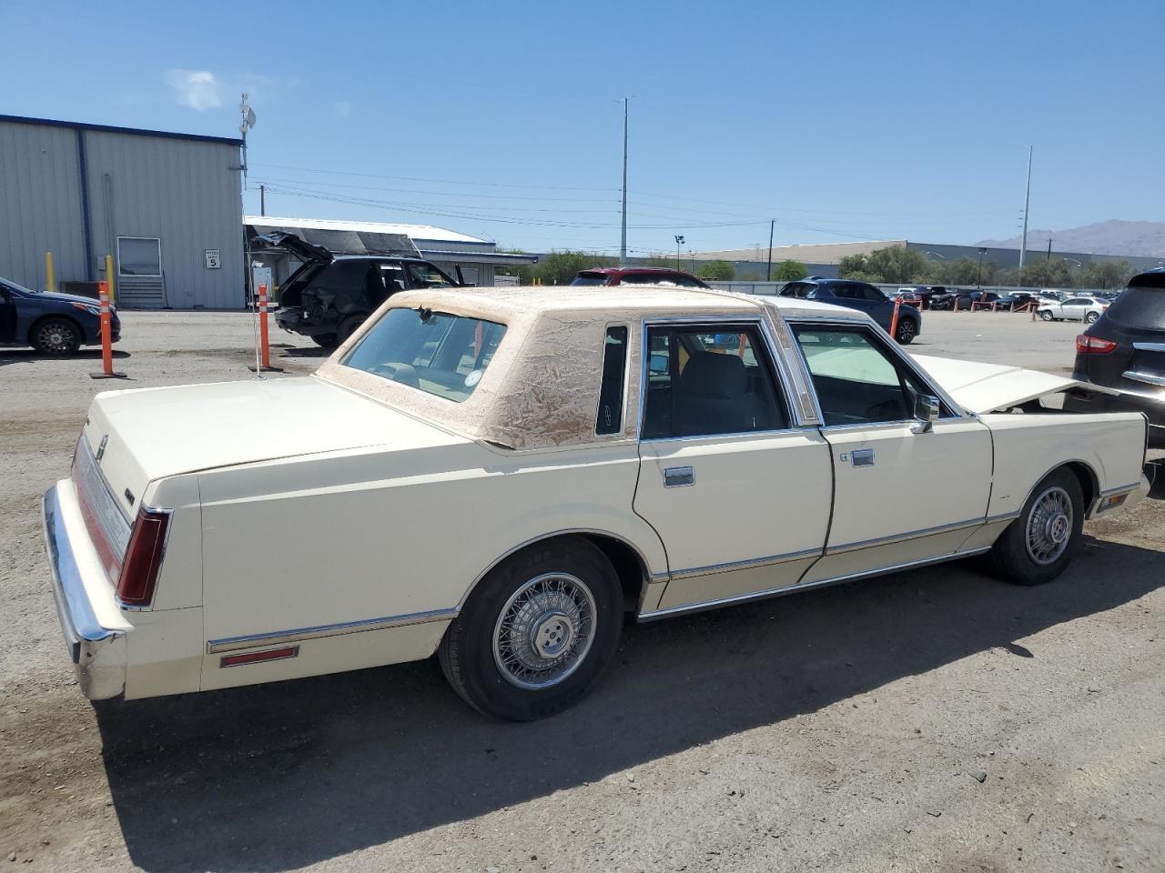 1989 Lincoln Town Car - Фото 3