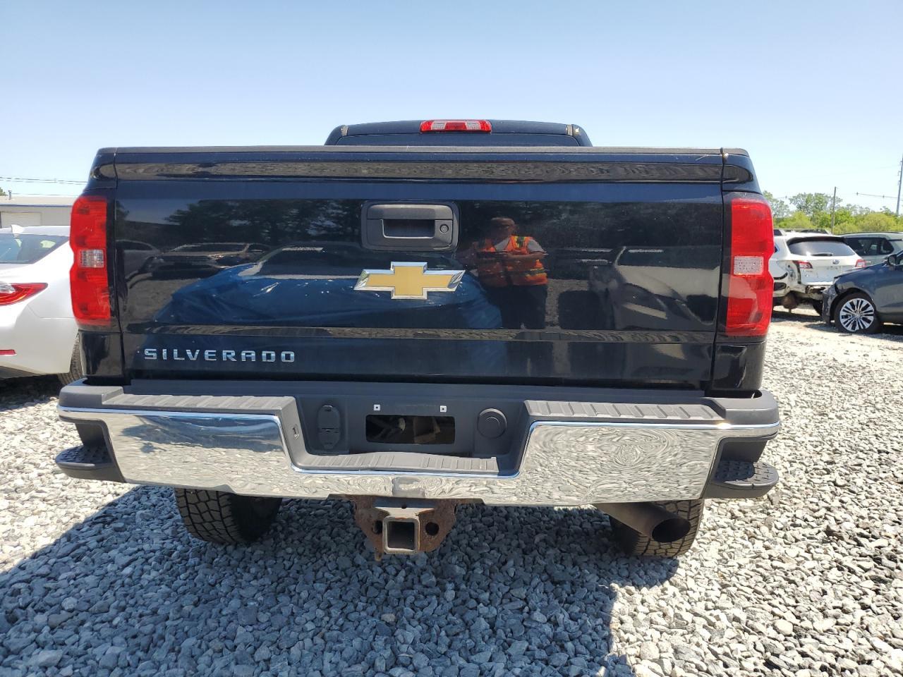 2016 Chevrolet Silverado K2500 Heavy Duty - Image 6