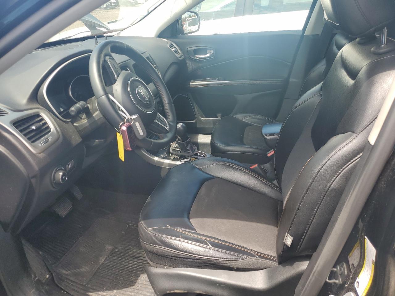 2017 Jeep Compass Latitude - Фото 7