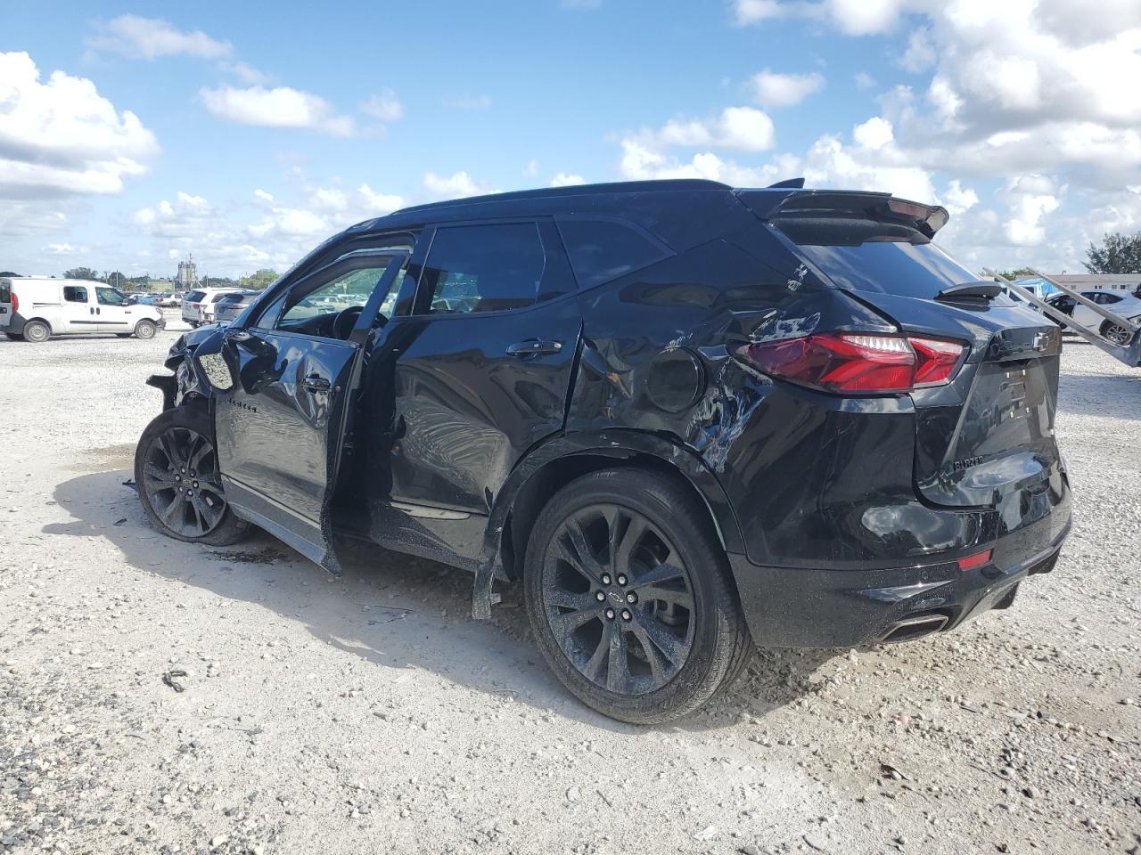 2022 Chevrolet Blazer Rs - Image 2