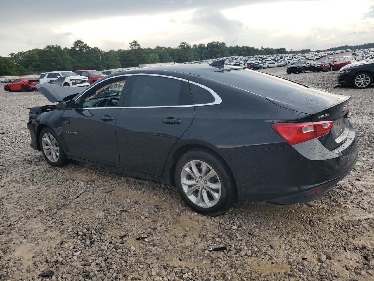 2023 Chevrolet Malibu Lt - Image 2