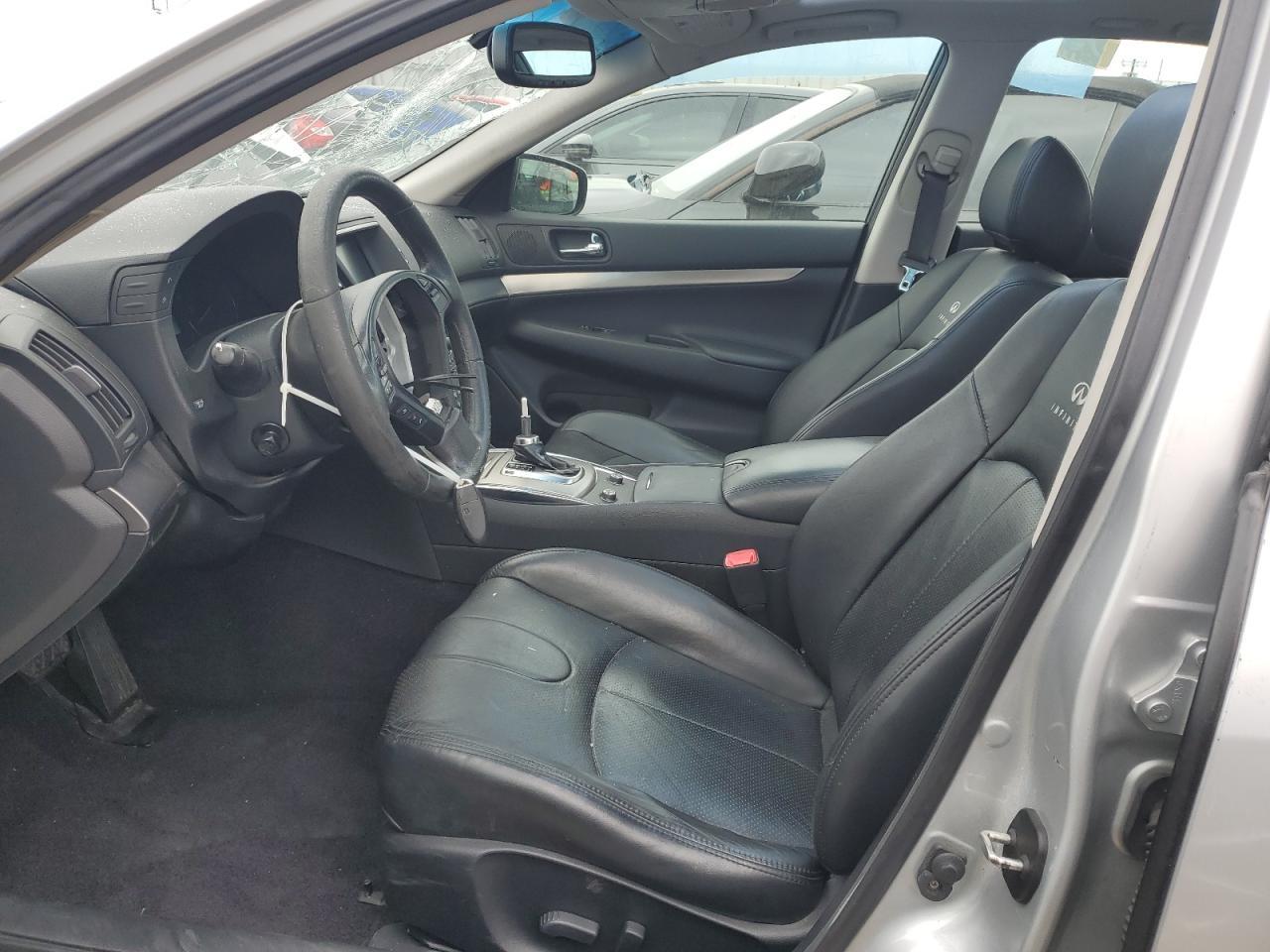 2011 Infiniti G37 Base - Image 7