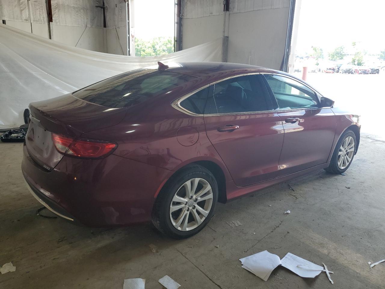 2017 Chrysler 200 Limited - Фото 3