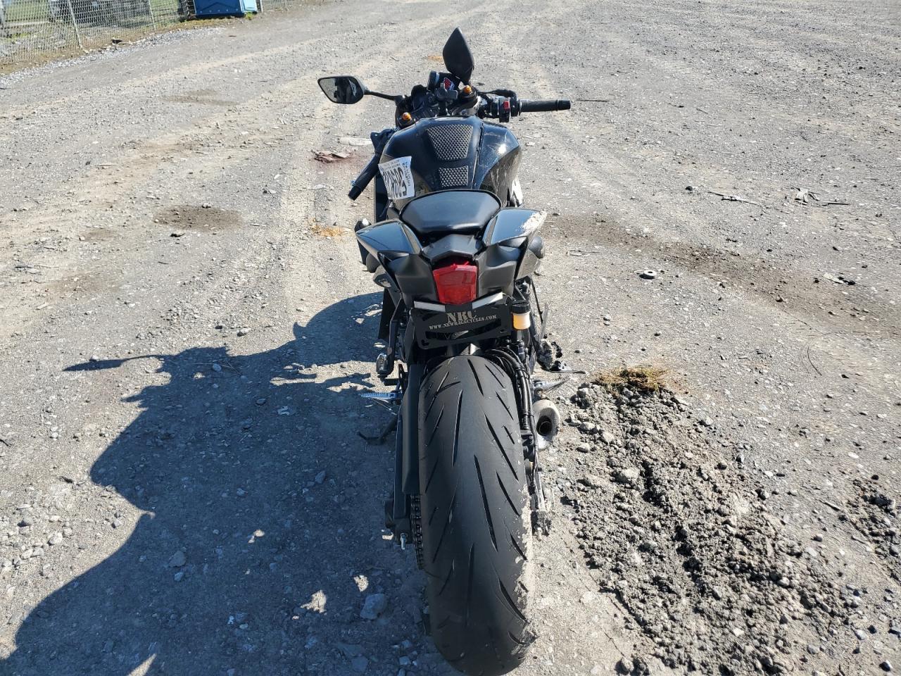 2025 Yamaha Yzfr7 - Фото 4