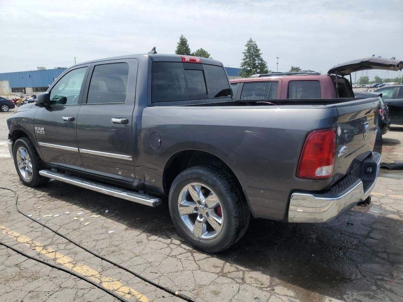 2017 Ram 1500 Slt - Image 2